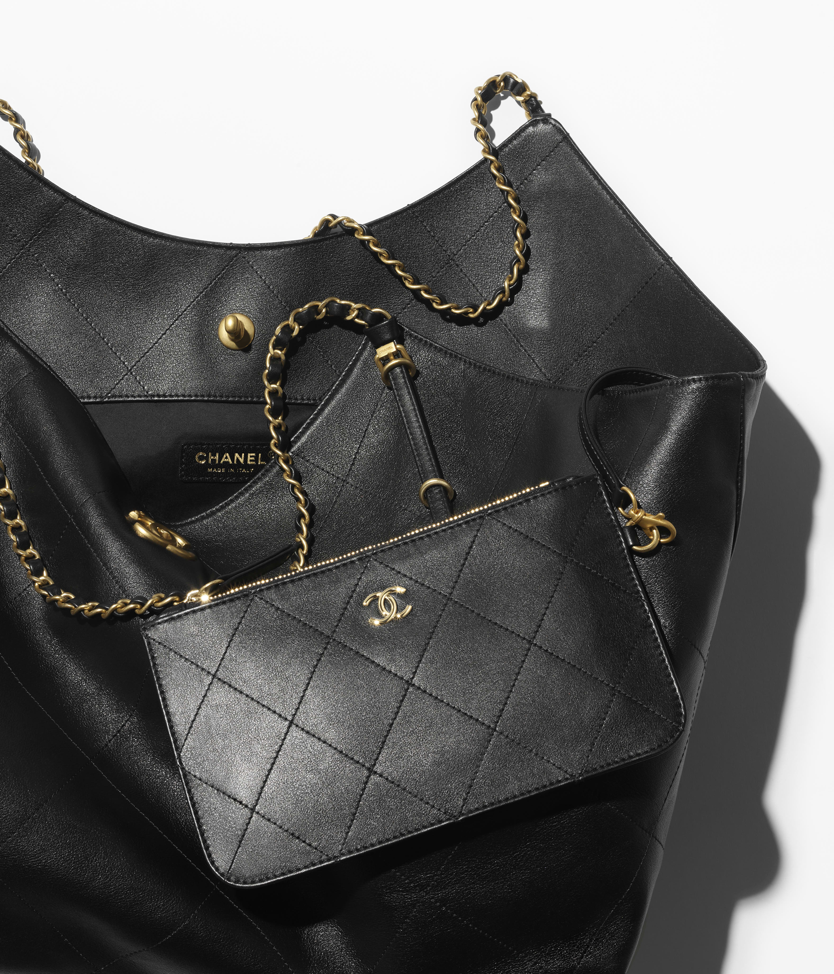 Bolso shopping grande - Negro - Piel de ternera y metal dorado - 